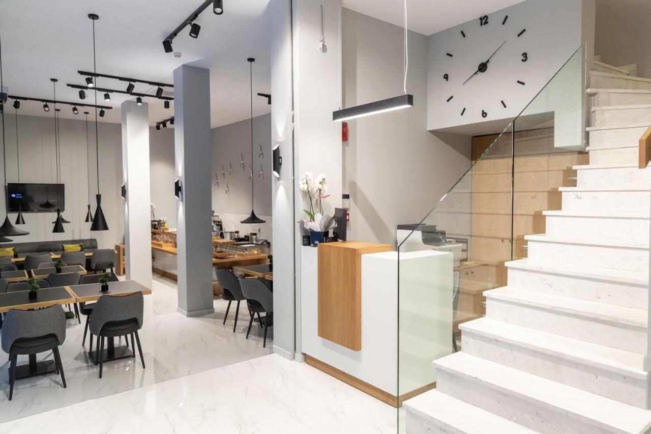 Grand Port Suites Salonic Exterior foto